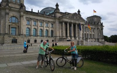 Quatro horas de bike por Berlim