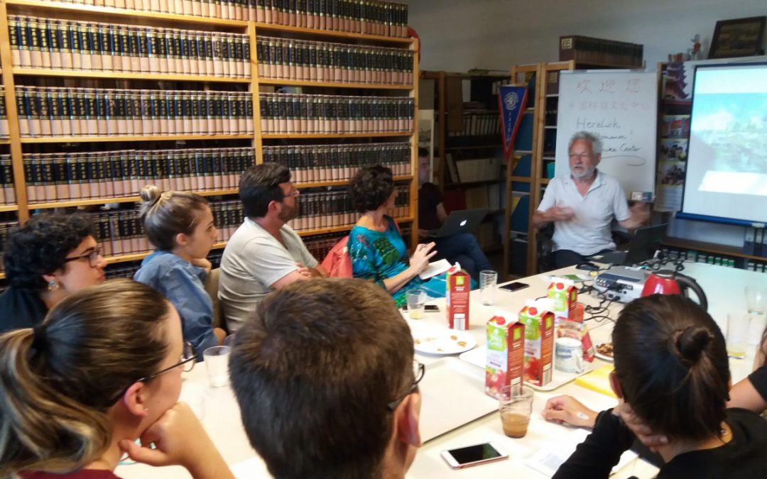 Colaboração de professores e técnicos