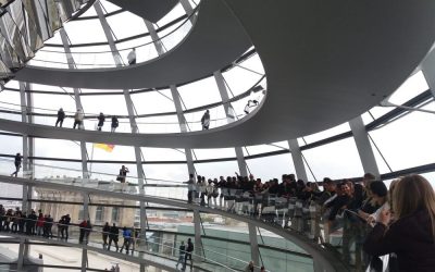 Visita à cúpula do Reichstag (edifício do Parlamento Alemão)